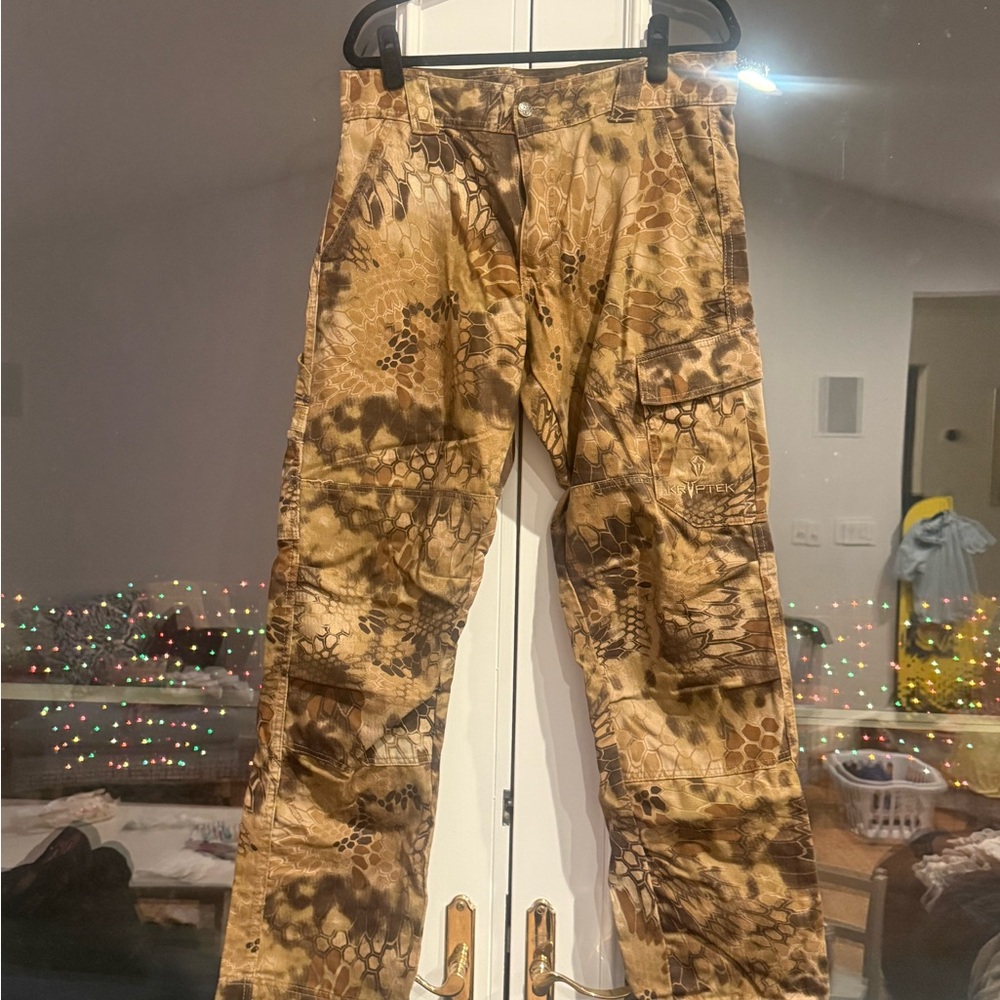 Kryptek Camouflage Cargo Pants L